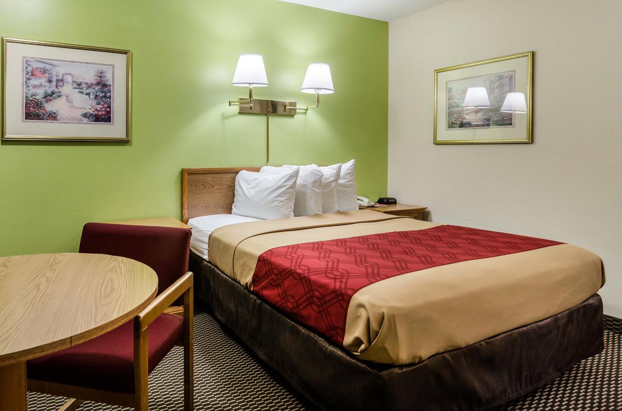 Econo Lodge University Lawrence Exterior foto